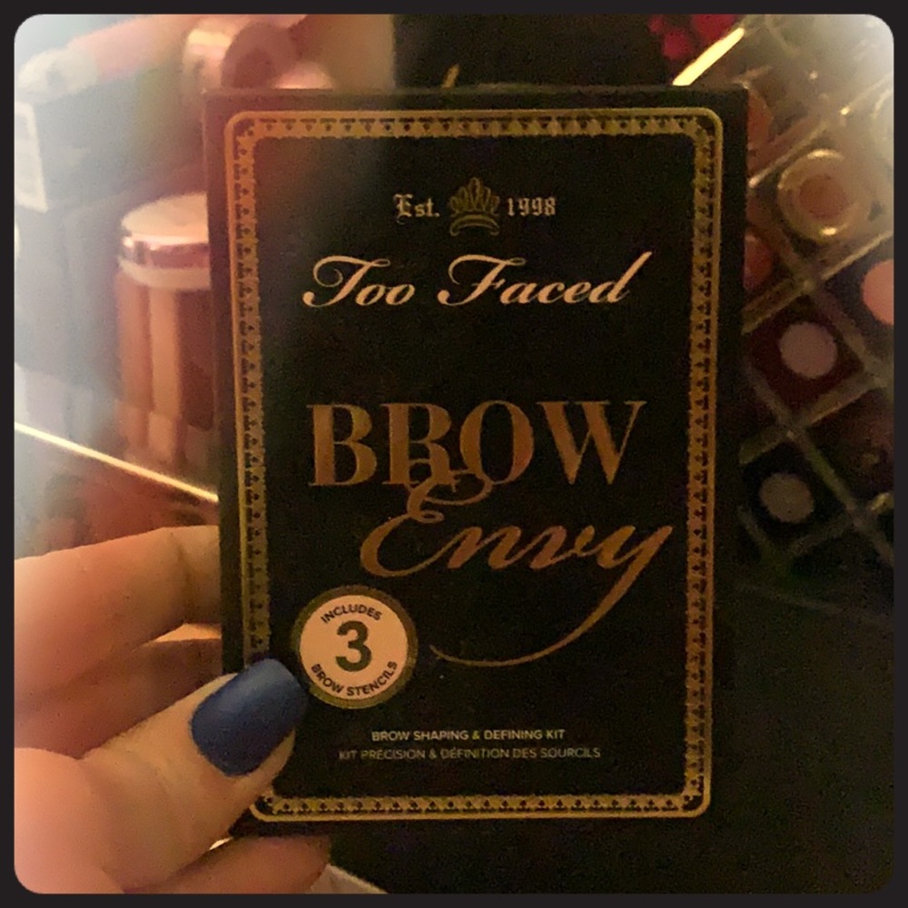 *SUPER RARE* Too Faced Brow Envy BNIB